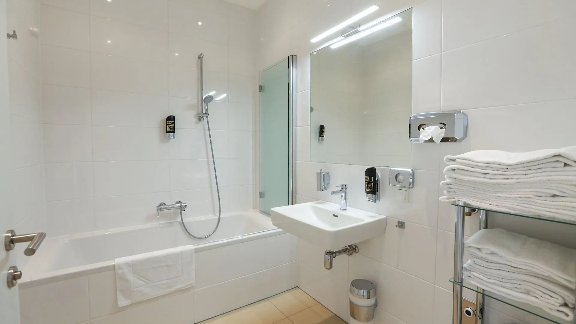4 Beds And More Vienna Apartments - Contactless Check-In