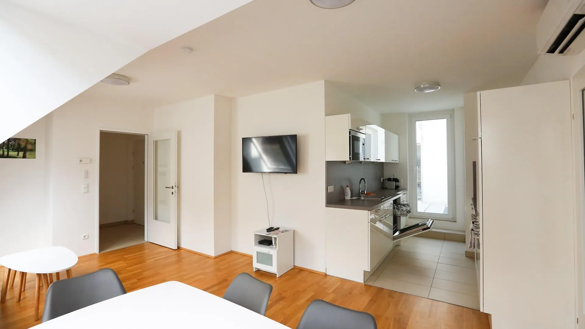 4 Beds And More Vienna Apartments - Contactless Check-In