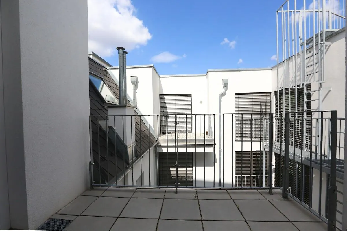 4 Beds And More Vienna Apartments - Contactless Check-In 0*,