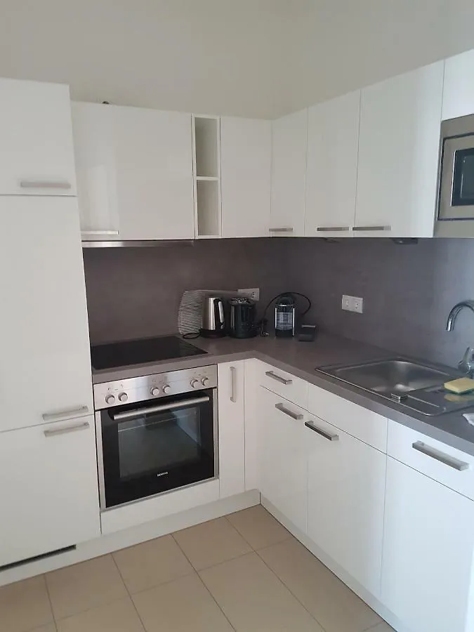 4 Beds And More Vienna Apartments - Contactless Check-In Ausztria